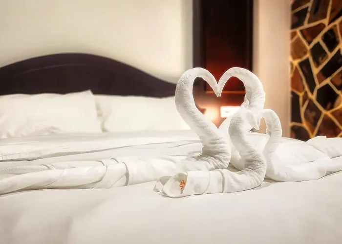 Arya Suites Patong Beach