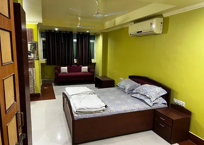 Banshi Bhawan Rooms And Banquet Prayagraj