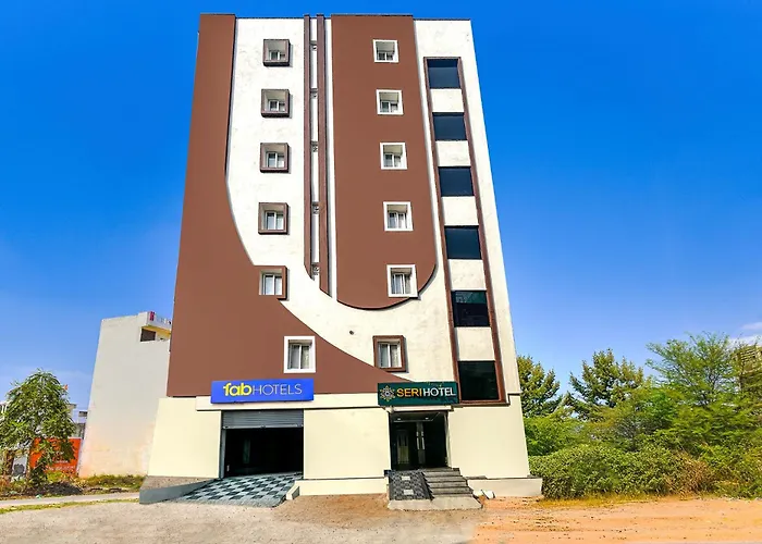 Fabhotel Seri- Nr Kims Hospital, Gachibowli Hyderabad