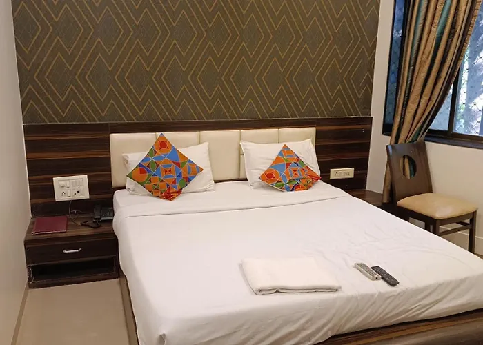 Trendy Hotel Adore Palace - Nearby Mumbai Airport & Bkc Visa Consulate