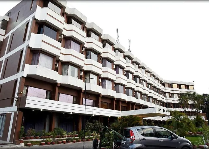 Hotel Samdareeya Pvt Ltd Jabalpur