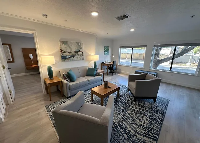 B&J Hotels Roswell