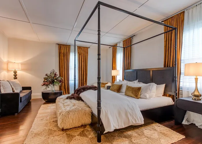 Doctor Sax House Hotel Lenox