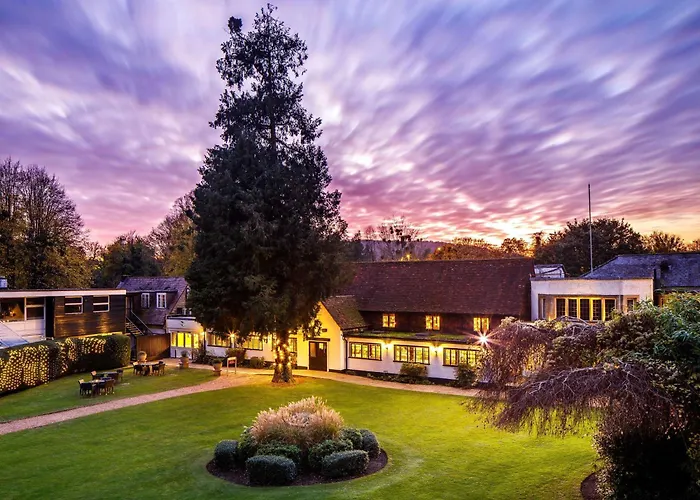 Sunday Box Hill Burford Bridge Hotel Dorking