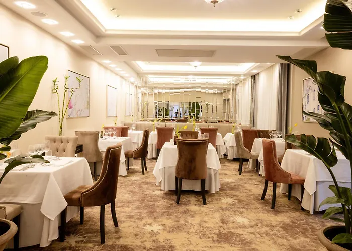 Tresor Le Palais Timisoara, Curio Collection By Hilton Hotel
