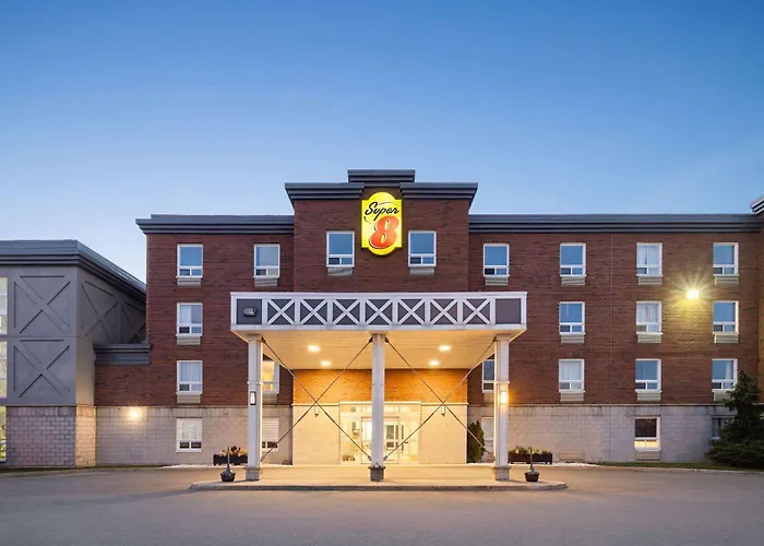 Super 8 By Wyndham St-Jerome Hotel Saint-Jerome