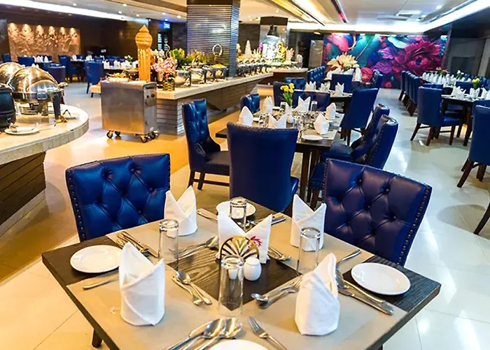 Fars Hotel & Resorts - Bar-Buffet-Pool-Spa Dhaka