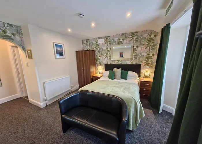 Hen Dy Bed & Breakfast Llandudno
