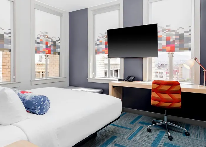 Hotel Aloft El Paso Downtown