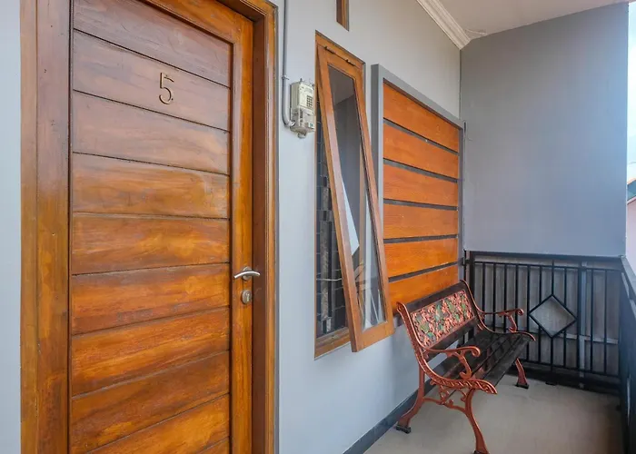 Al Abror Homestay Mandala Krida Mitra Reddoorz Yogyakarta