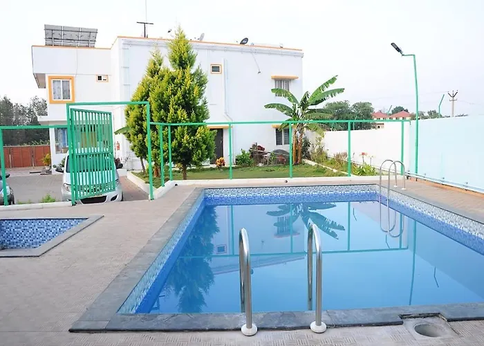 Green Apple Resorts Yelagiri
