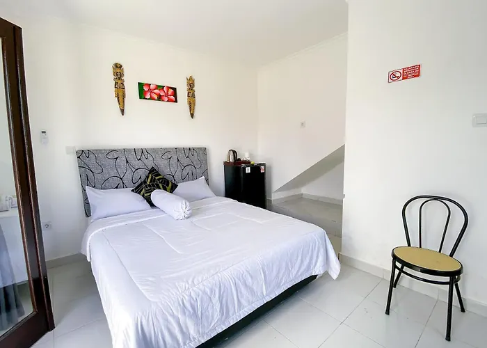 Kana Guest House Mitra Reddoorz Uluwatu 
