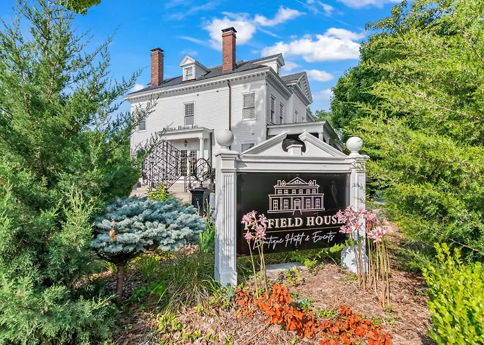 The Pasfield House Hotel Springfield