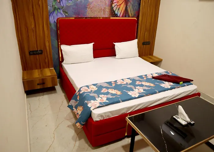 The Grand Royal Inn Hotel Ludhiana