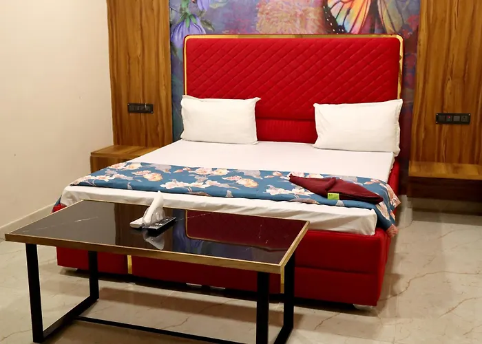 The Grand Royal Inn Hotel Ludhiana
