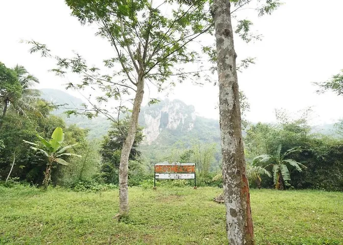 Oyo Homes 90917 Eco Tourism Geopark Padalarang Homestay Syariah Bandung