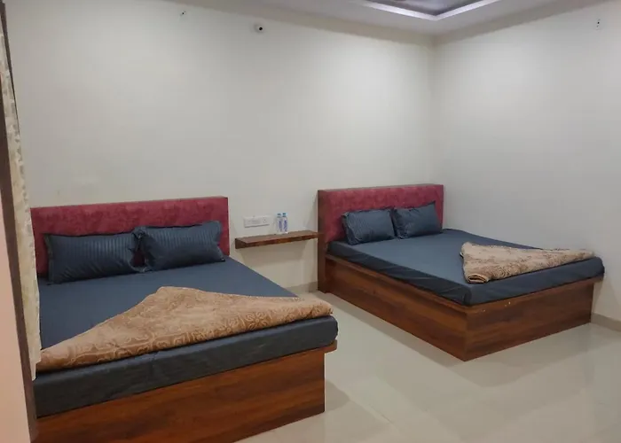 Hotel Maa Aarti Palace Ujjain