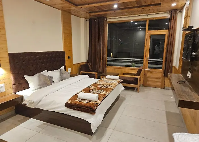The Himalayan Sun Rise Hotel Manali 