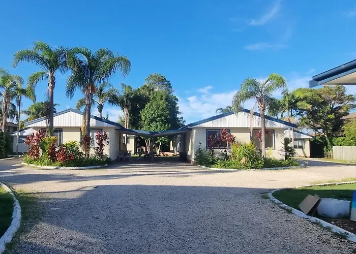 Park Beach Holiday Cabins Coffs Harbour