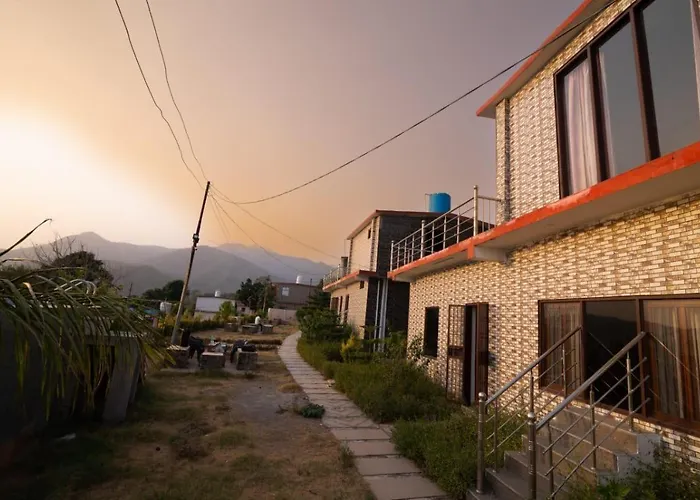 Uday Sunset View Villas By Royal Collection Hotels Nainital