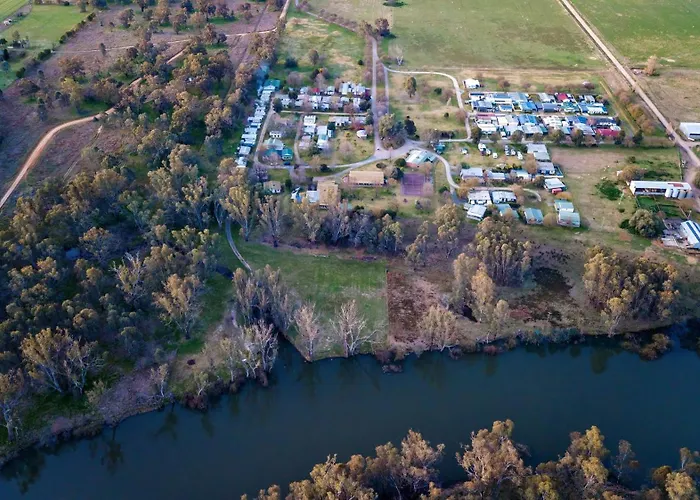 Kismet Riverside Lodge Howlong