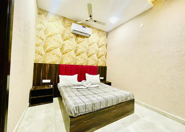 Hotel Kr 5Mins Walk From Golden Temple Amritsar