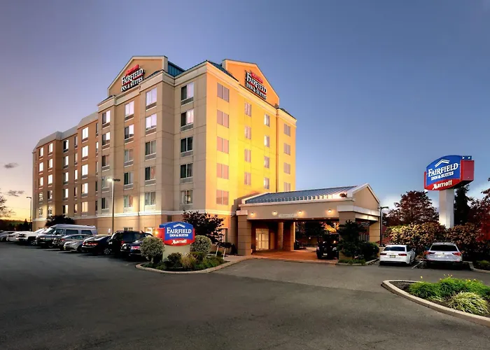 Fairfield Inn & Suites Woodbridge Avenel