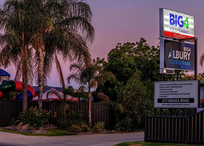 Big4 Albury Tourist Park Hotel