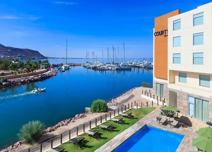 Courtyard By Marriott La Paz Baja California Sur Hotel