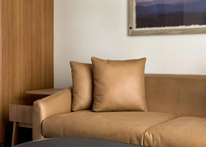 Fairfield Inn & Suites By Marriott Boston Walpole
