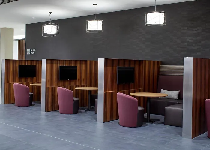 Courtyard By Marriott Albany Airport Hotel