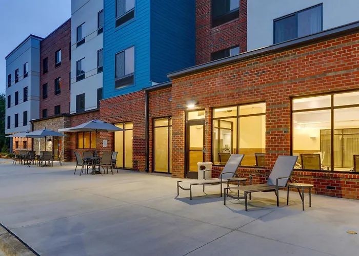 Fairfield Inn & Suites By Marriott Asheville Weaverville