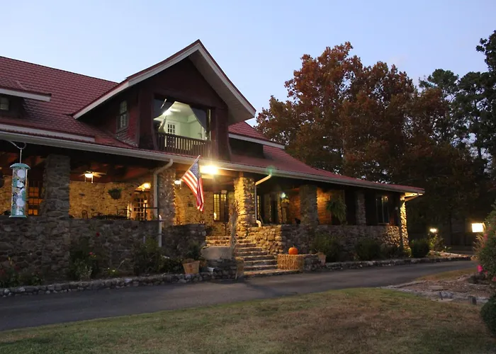 Hilltop Manor B&B Hot Springs