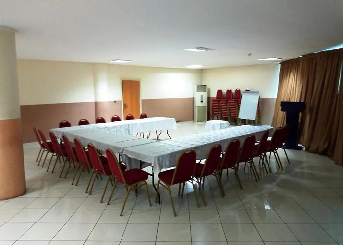 Golden Royale Hotel - Guest Room Enugu