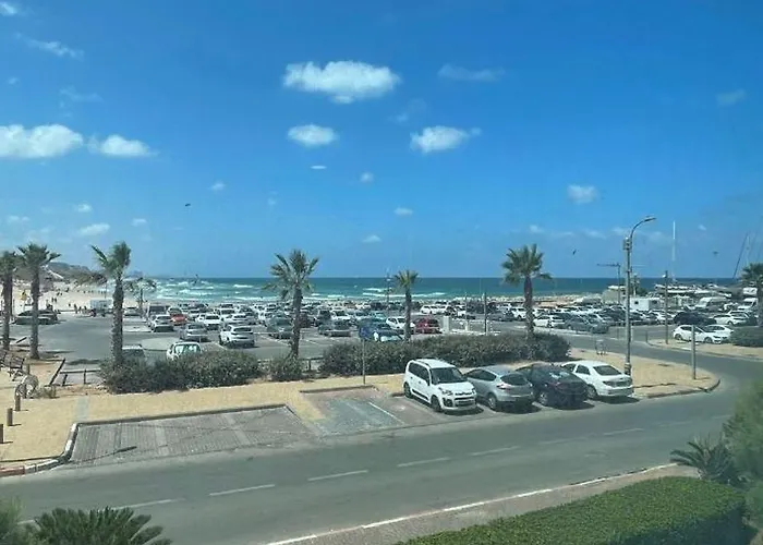 Oceanus Apartment Hotel Herzliya
