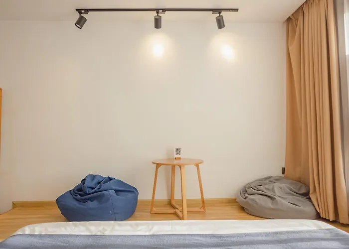 Shangri-La Jinwushe Boutique Inn