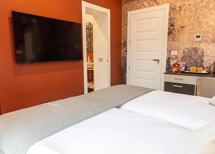 Adelaide Suite Dreams Rome