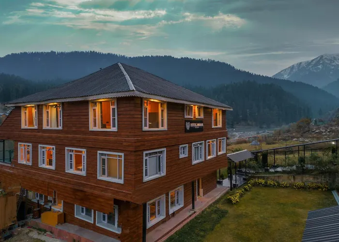 Marina Drung Waterfall By Stay Pattern Gulmarg