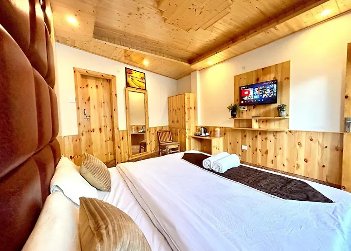 Hotel Jannat Manali 
