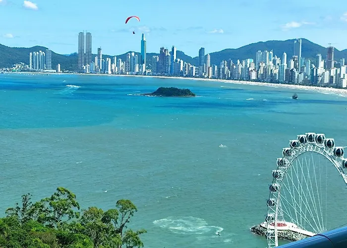 Vista Mar&Roda Gigante ap 2603 Terraços da Rainha Balneário Camboriú