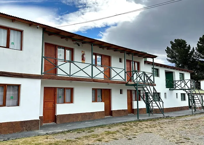 Hosteria Los 2 Pinos El Calafate