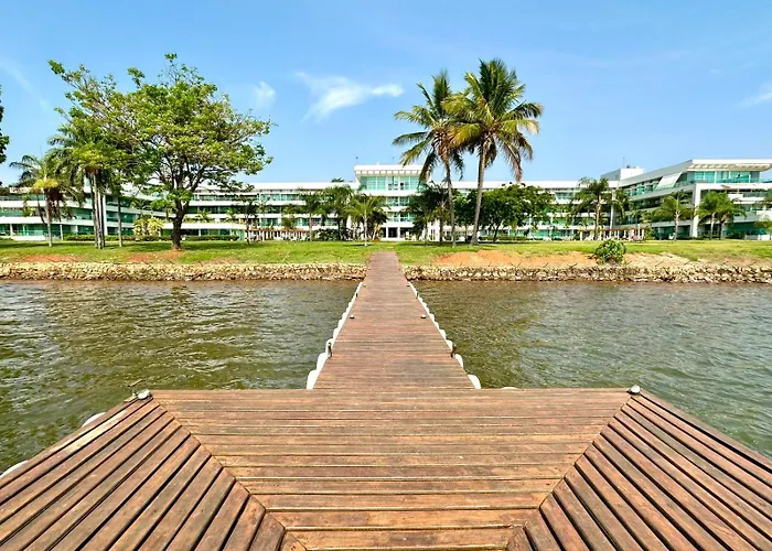 Casa Ipê - Beira lago- Lake View Brasília