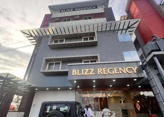 Blizz Regency Hotel Kochi