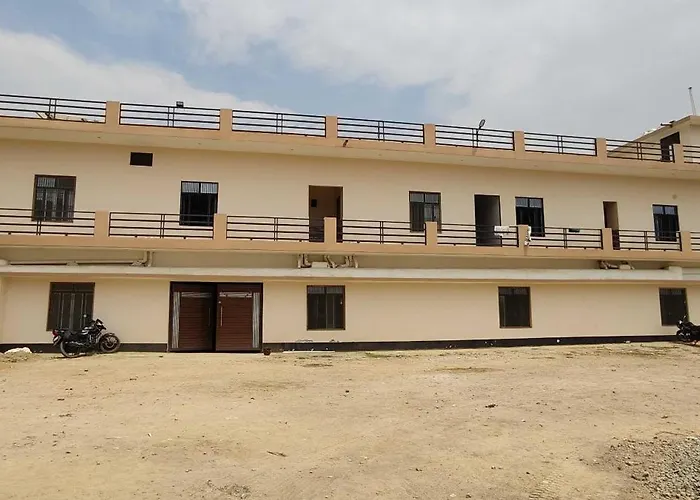Hotel O Home Avadh Garden Homestay Ayodhya