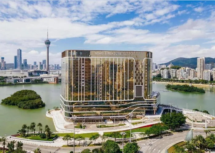 Yoho Resorts World Hotel Macau