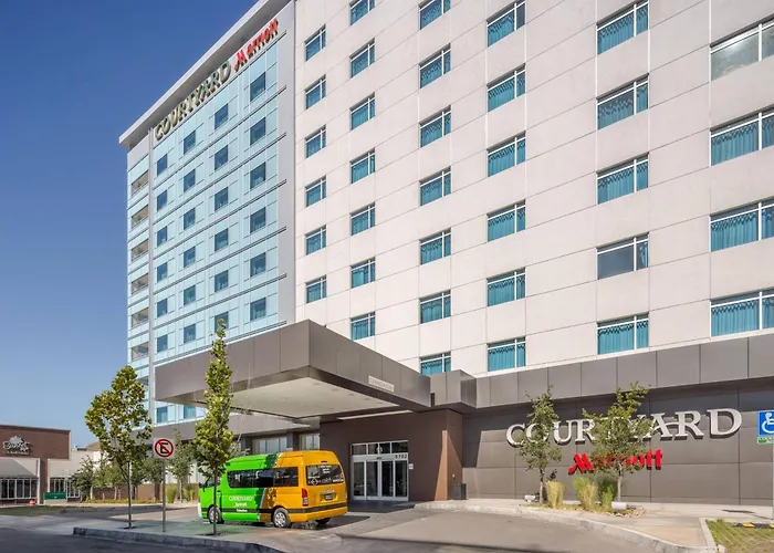 Courtyard By Marriott Chihuahua Hotel