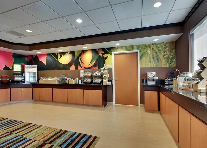 Fairfield Inn & Suites By Marriott Ottawa Starved Rock Area