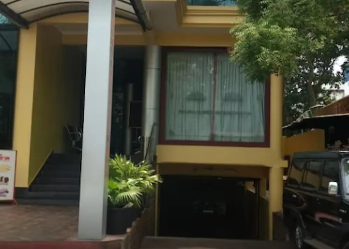 Hotel Mothimahal Thrissur