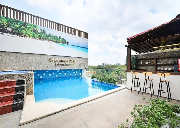 California Saigon Hotel & Rooftop Pool Ho Chi Minh City