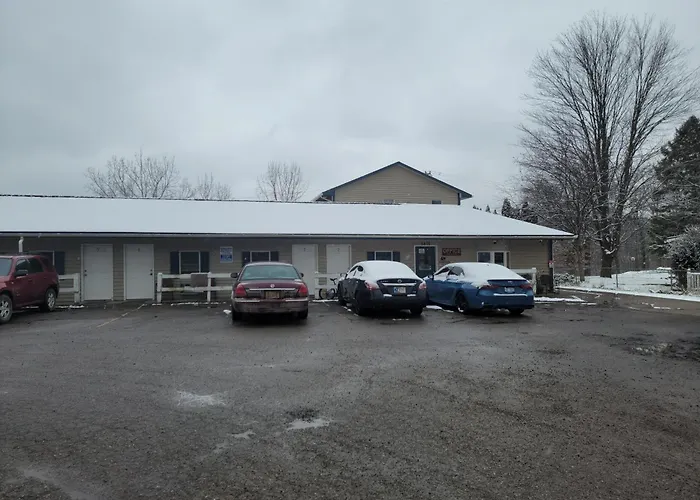 Grand Howell Inn